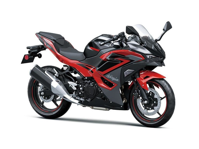 2025 Kawasaki NINJA 500 SE RESERVE PAR TELEPHONE in Sport Bikes in Laval / North Shore - Image 3