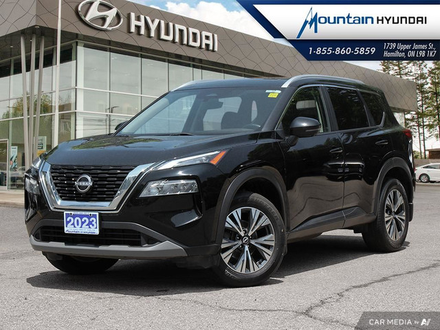 2023 NISSAN ROGUE SV AWD in Cars & Trucks in Hamilton