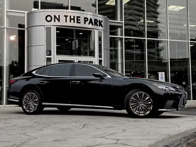 2023 Lexus LS 500 |Luxury Pkg | Lexus Certified | No Luxury Tax in Cars & Trucks in City of Toronto - Image 9