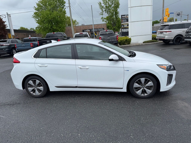 2019 Hyundai Ioniq Preferred in Cars & Trucks in Cornwall - Image 2