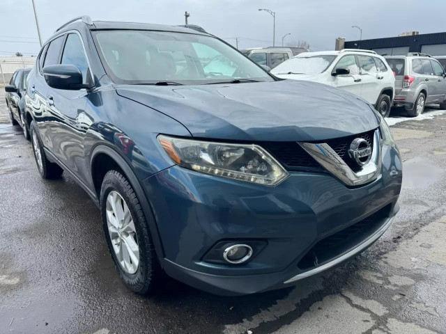2014 NISSAN Rogue SV in Cars & Trucks in Laval / North Shore