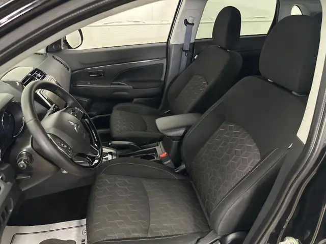 2022 Mitsubishi RVR SE SE/4WD/21KM/OFF 1 OWNER LEASE! in Cars & Trucks in Belleville - Image 8