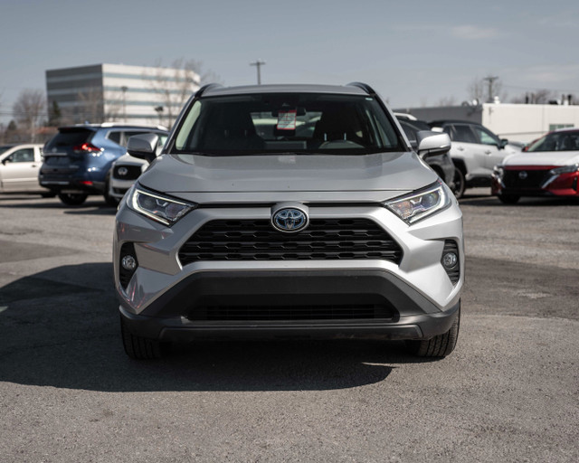 2019 Toyota RAV4 Hybrid XLE JAMAIS ACCIDENTÉ/UN PROPRIÉTAIRE/HYB in Cars & Trucks in City of Montréal - Image 2