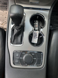 See Dealer Website for Details. 2020 Jeep Grand Cherokee Altitude (image 7)