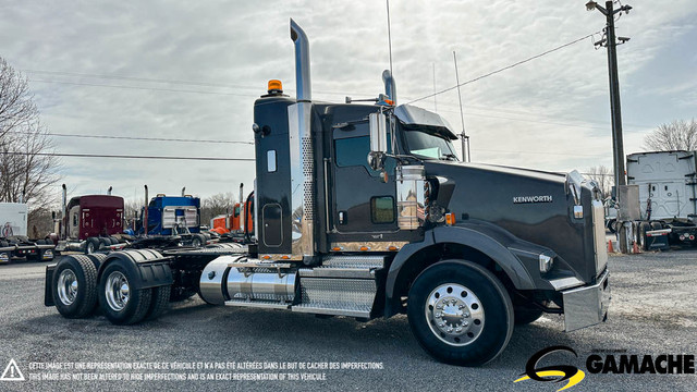 2020 KENWORTH T800 HIGHWAY / SLEEPER TRUCK / TRACTOR in Heavy Trucks in La Ronge - Image 3
