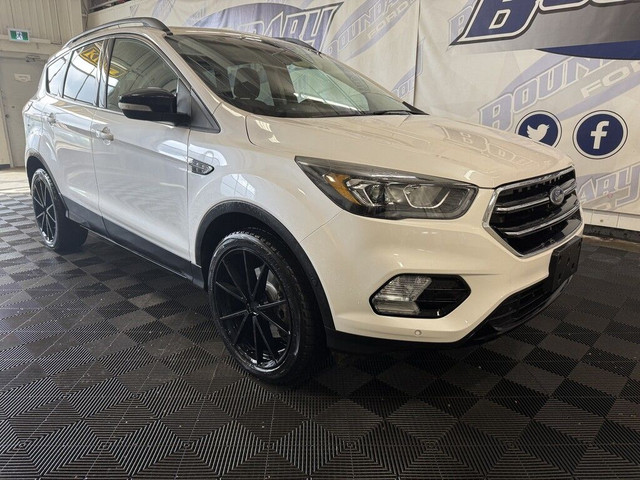 2019 Ford Escape TITANIUM SPORT PKG 4WD | PANO ROOF | REMOTE STA in Cars & Trucks in Lloydminster - Image 2