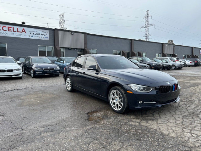 2013 BMW 328i xDrive - Classic edition - CarPlay/AndroidAuto in Cars & Trucks in City of Toronto