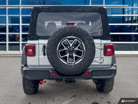 This Jeep Wrangler has a dependable Regular Unleaded V-6 3.6 L/220 engine powering this Automatic tr... (image 5)