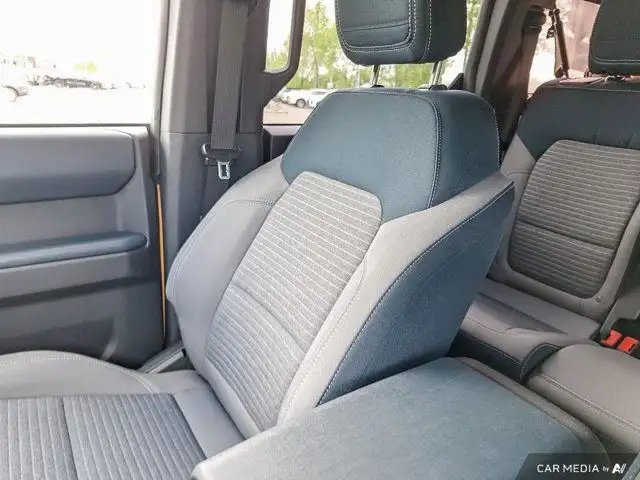 2021 Ford Bronco | Bluetooth | Backup Camera | Remote Start in Cars & Trucks in Prince George - Image 22