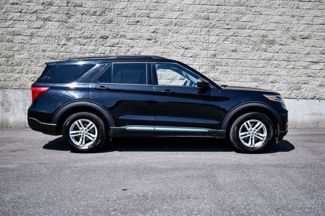 2020 Ford Explorer XLT • HEATED LEATHER • PARK ASSIST • CP/AA in Cars & Trucks in Cornwall - Image 2