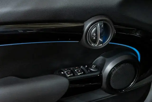 2024 MINI 5 Door Cooper S | Premier Line 2.0 | Accès Confort in Cars & Trucks in City of Montréal - Image 20