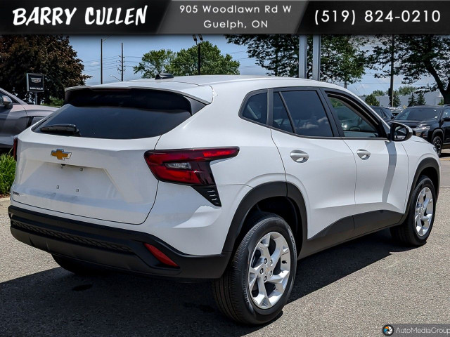 2025 Chevrolet Trax in Cars & Trucks in Guelph - Image 3