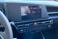 1.6l Gdi, Uvo, Rearview Camera, Heated Front Seats, Wireless Phone Charger, Sunroof, 16 Inch Alloy W... (image 5)