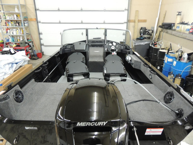 2021 Crestliner 1700 Vision - Mercury 90 Trailer included in Powerboats & Motorboats in City of Halifax - Image 2