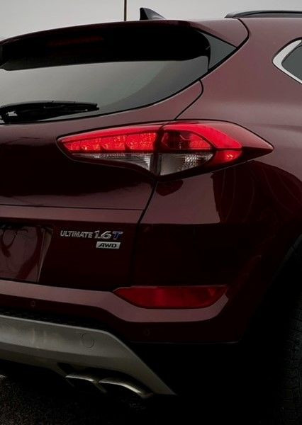 2017 Hyundai Tucson AWD 4dr 1.6L Ultimate / 2 sets of tires in Cars & Trucks in Ottawa - Image 3