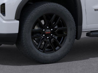 4WD Crew Cab 147" Elevation Engine: 8 Cylinder Engine (image 8)
