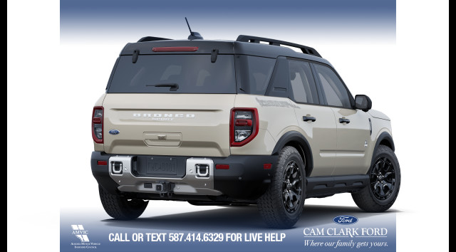 2025 Ford Bronco Sport Outer Banks in Cars & Trucks in Calgary - Image 4