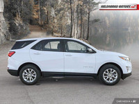 Engine: Gas Turbo 4cyl 1.5L L/100Km City: 8.9 L/100Km Hwy: 7.7 Safety Equipment OnStar and Chevrolet... (image 5)