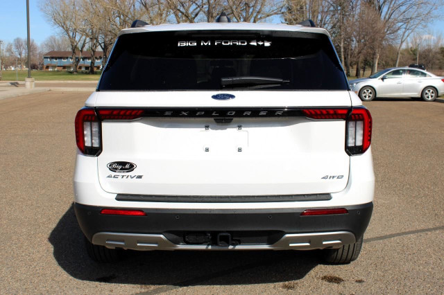 2025 Ford Explorer Active in Cars & Trucks in Medicine Hat - Image 4