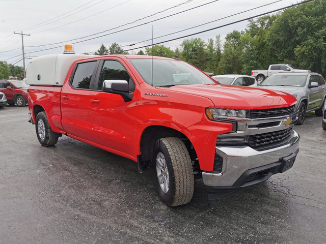 2019 Chevrolet Silverado 1500 LT in Cars & Trucks in Belleville - Image 2