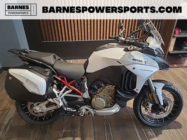 2024 Ducati Multistrada V4 S Travel & Radar Spoked Wheels Iceb in Street, Cruisers & Choppers in Calgary - Image 2