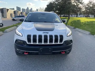 2015 JEEP CHEROKEE TRAILHAWK Certification included. HST and Licensing Extra FINANCING AVAILABLE App...