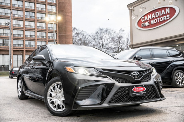 2020 TOYOTA CAMRY SE | ONE OWNER | CAM | LKA | CARPLAY | LEATHER in Cars & Trucks in City of Toronto - Image 3