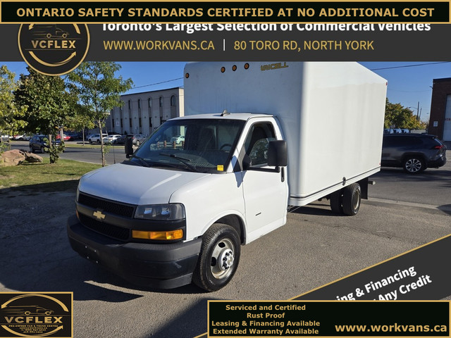 2019 GMC Savana Van G3500 - 16Ft Box - V8 Gasoline - Ramp in Cars & Trucks in City of Toronto
