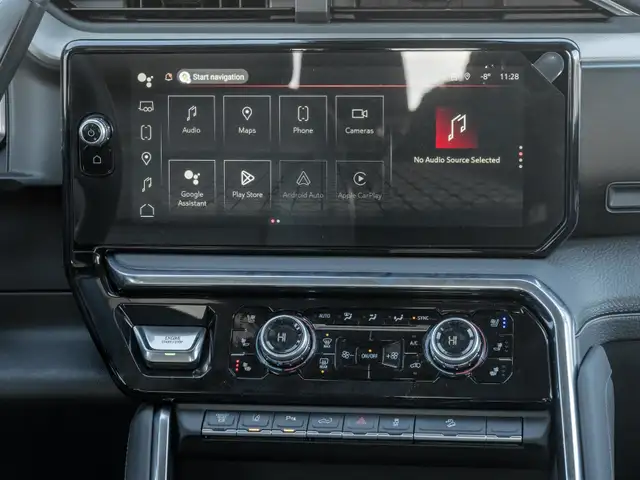 2025 GMC SIERRA 2500HD Denali- Diesel in Cars & Trucks in Markham / York Region - Image 36