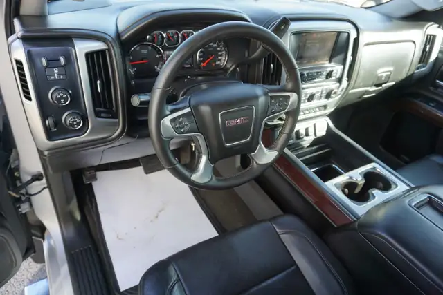 2015 GMC Sierra 2500HD in Cars & Trucks in Oakville / Halton Region - Image 10