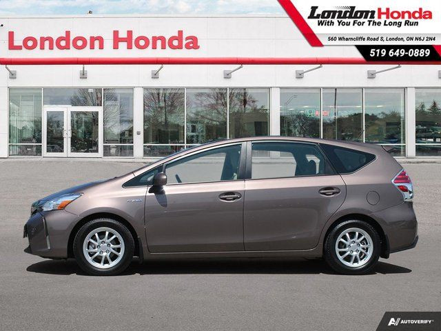 2015 Toyota Prius v Prius V | One Owner | Clean Carfax | Full in Cars & Trucks in London - Image 3