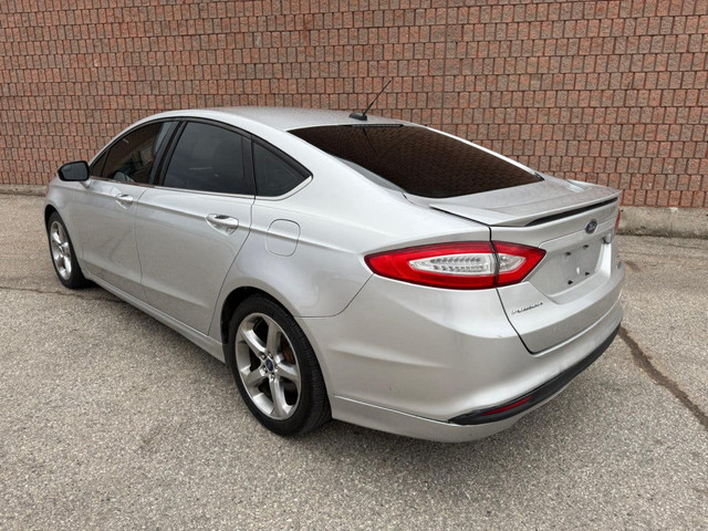 2013 Ford Fusion SE | CLEAN CARFAX | BLUETOOTH | ALLOY WHEELS |  in Cars & Trucks in Oshawa / Durham Region - Image 4