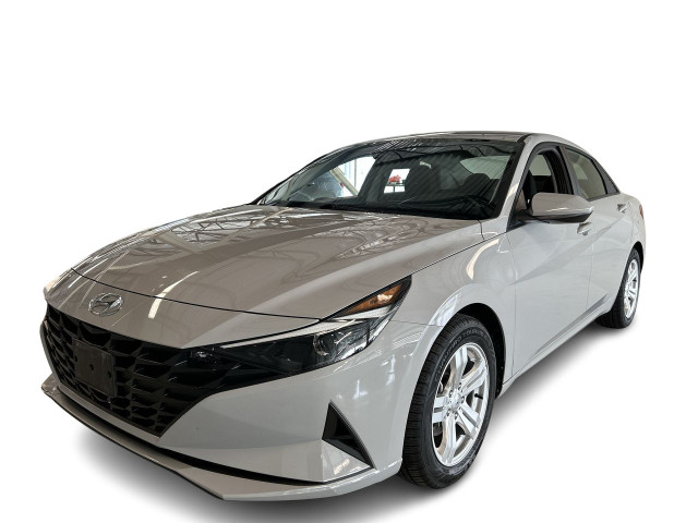 2022 Hyundai Elantra SEL, Carplay, Bluetooth, Caméra, Jantes, US in Cars & Trucks in City of Montréal