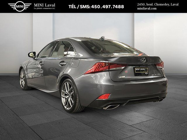 2019 Lexus IS 300 dans Autos et camions  à Laval/Rive Nord - Image 4