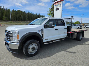 2023 Ford Super Duty F-550 DRW XLT