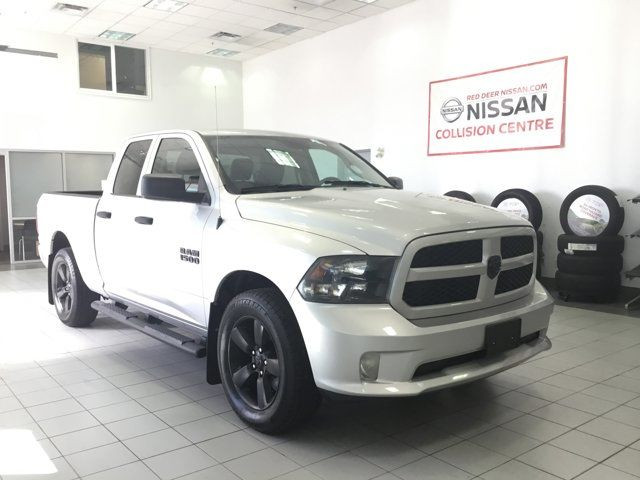 2018 Ram 1500 Express 4X4 CLEAN CARFAX, TOW PACKAGE in Cars & Trucks in Red Deer - Image 2