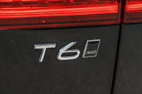 Engine: Moteur à 4 cylindres 2.0L/120CI Safety Equipment Système antipatinage à toutes les vitesses... (image 8)