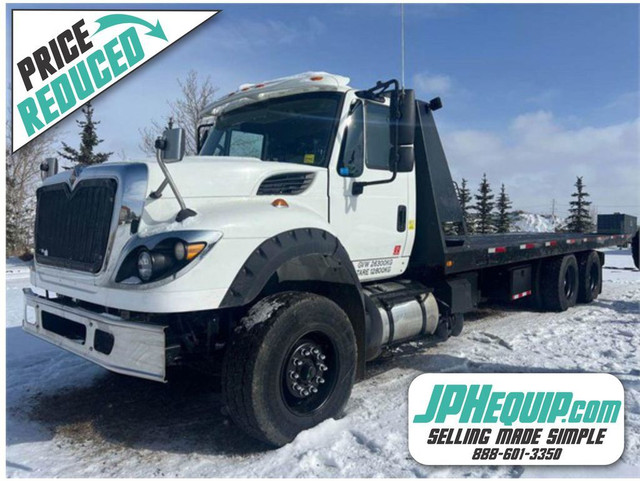 2015 International 7600 SBA 6X4 Equipment Tow Deck Truck N/A in Heavy Trucks in Edmonton