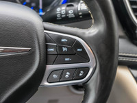 Bright White Clearcoat 2022 Chrysler Pacifica 9-Speed Automatic Pentastar 3.6L V6 VVTAll vehicle com... (image 4)