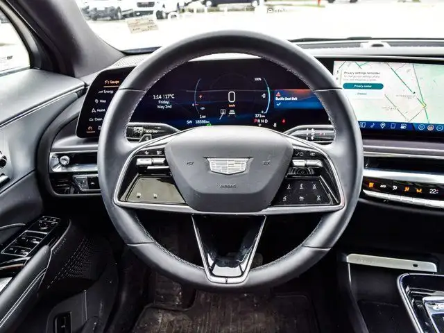 2024 Cadillac LYRIQ Tech Pano Sunroof 33Display Blind Spot Navi in Cars & Trucks in Mississauga / Peel Region - Image 29