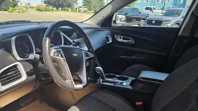Chevrolet Equinox 1LT 2012 dans Autos et camions dans Medicine Hat - Image 12