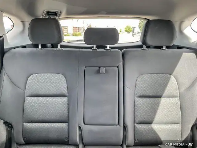 2018 Hyundai Tucson Premium | AWD | Heated Rear Seating in Cars & Trucks in Grande Prairie - Image 15