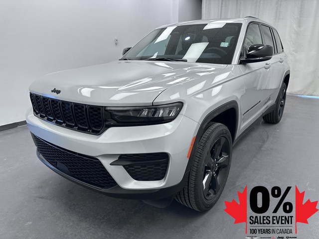 2025 Jeep Grand Cherokee Laredo - Sunroof in Cars & Trucks in Lethbridge