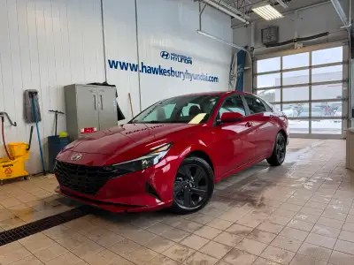 Engine: 4 Cylinder Engine 2.0L L/100Km City: 7.5 L/100Km Hwy: 5.7