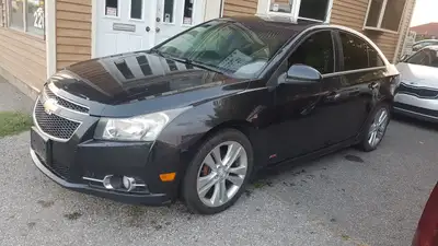 4 Cylinder Engine, Automatic Transmission, LOADED! LEATHER, POWER SLIDER ROOF, ALUMINUM SPORT RIMS,...