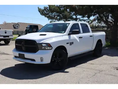 BACK UP CAMERA, HEATED SEATS AND WHEEL, REMOTE START, TOUCH SCREEN, AND MORE!!! Drive our One Owner,...