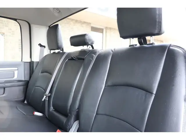 2022 Ram 1500 Classic SLT LUXURY EDITION CREW 4X4, LOADED/LEATHE in Cars & Trucks in Winnipeg - Image 17