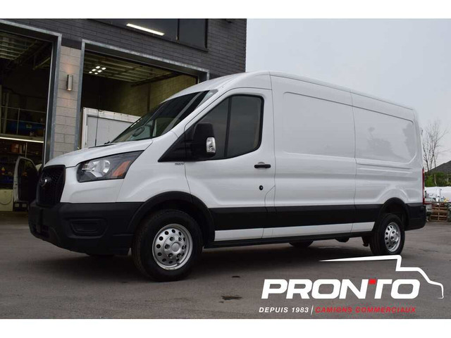 2023 Ford Transit Cargo Van **AWD ** T-250 148WB Med Roof ** in Cars & Trucks in Laval / North Shore