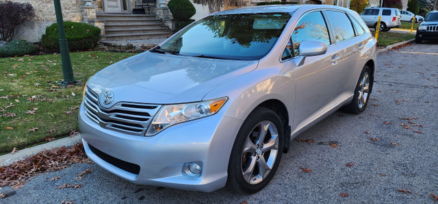 2009 Toyota Venza AWD- 1 OWNER - SUPERB in Cars & Trucks in City of Montréal