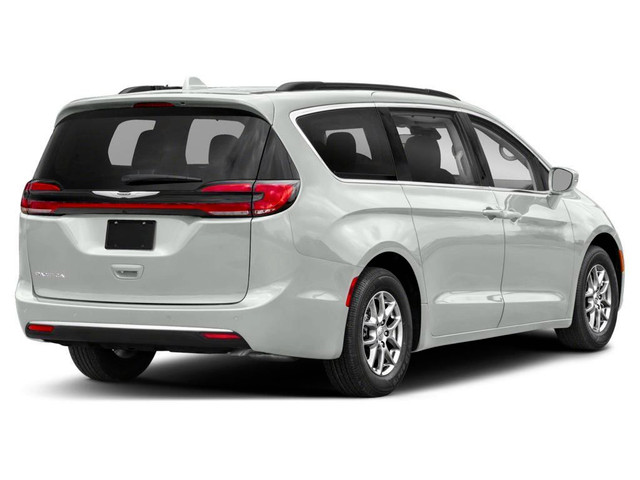 2021 Chrysler Pacifica Pinnacle in Cars & Trucks in Calgary - Image 3